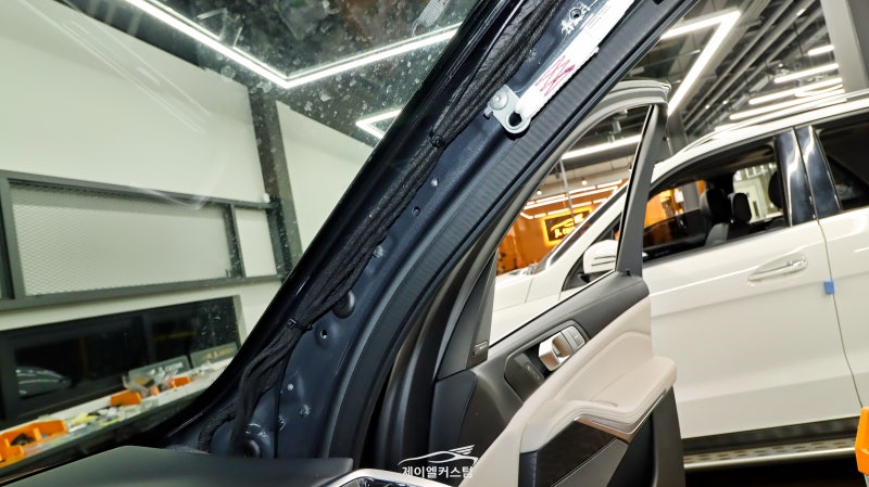 하남 초이로 / 아이나비 QXD 5000 블랙박스 장착, 보조배터리 시공 / BMW / X7