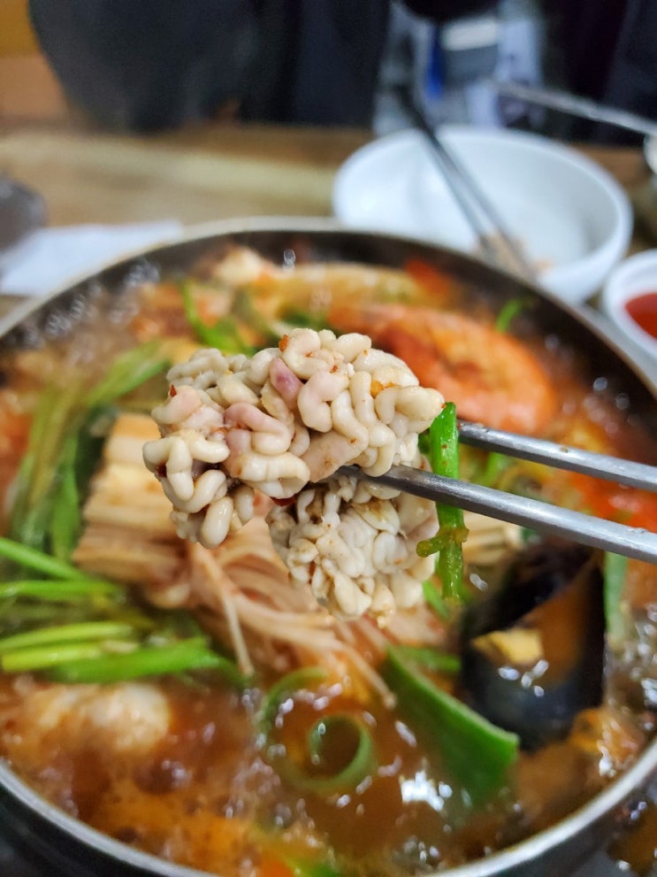  광주 용봉동 해장국 맛집 해물섞어탕 '포동이아구찜'