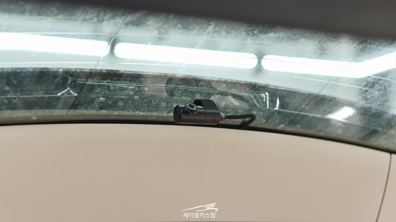 하남 초이로 / 아이나비 QXD 5000 블랙박스 장착, 보조배터리 시공 / BMW / X7