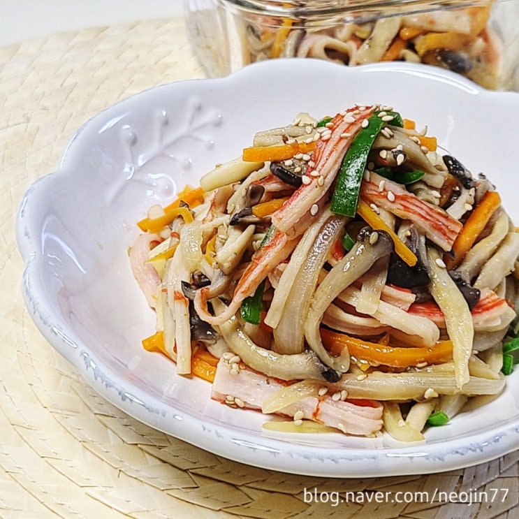 Jinny's집밥레시피 맛살느타리버섯볶음 알록달록 맛있는 버섯요리 Jinny's집밥레시피 맛살느타리버섯볶음 알록달록 맛있는 버섯요리