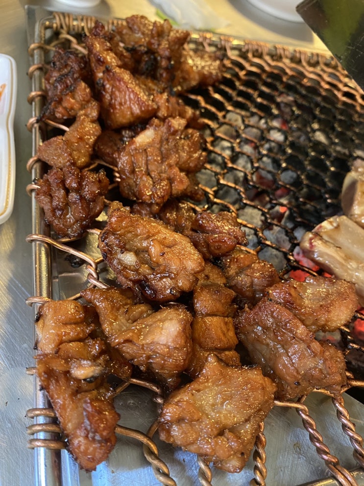 [남대문시장 맛집 / 덕수궁 맛집] 데이트 코스로 좋은 교대갈비집 시청점