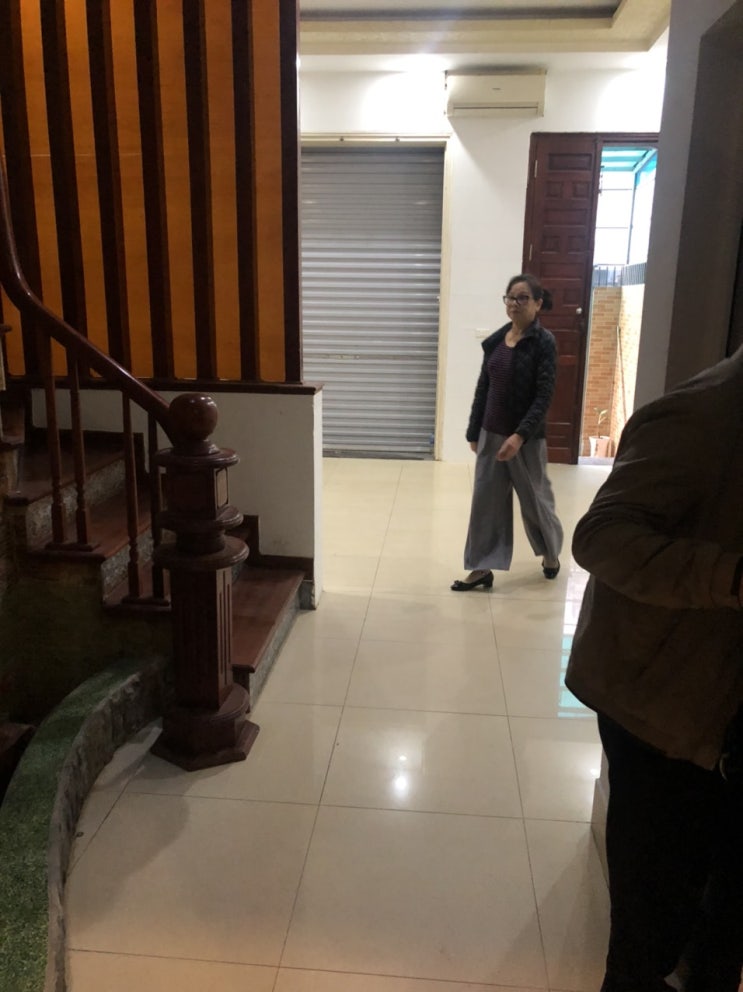  하노이 상가,오피스 4층건물 전체 2000$~3000$