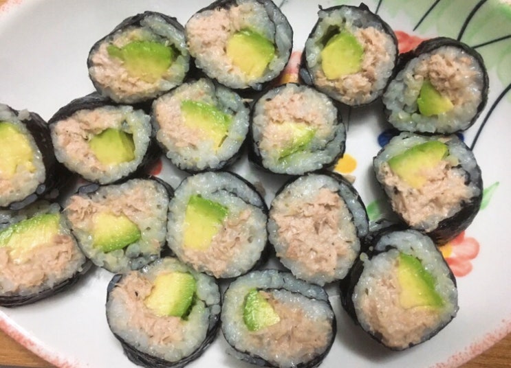  [간편요리] 참치 마요 아보카도 롤/아보카도 요리