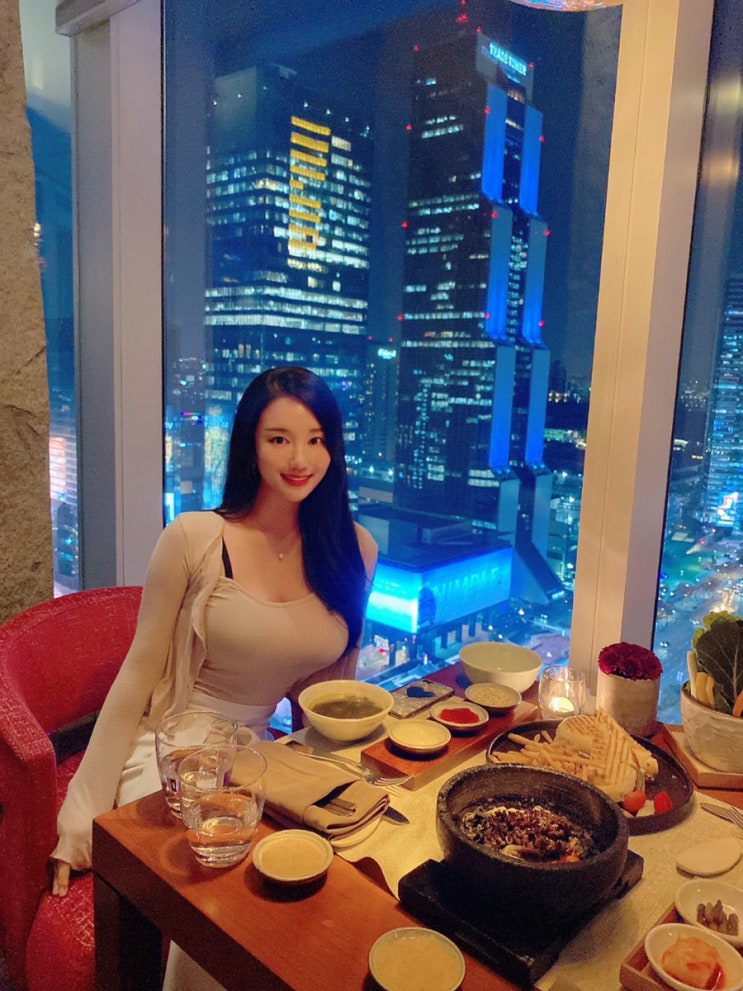  파크하얏트호텔 “더라운지”