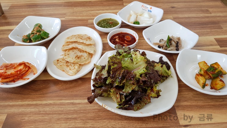  김천 직지사 성주할매묵집은 맹물맛 칼국수가 딱 좋아