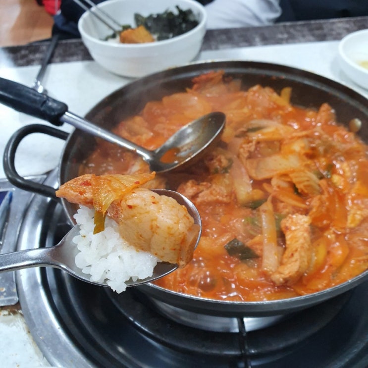  연산동 통돼지볶음맛집 " 시골통돼지볶음 " 왜여길이제야갔지...?
