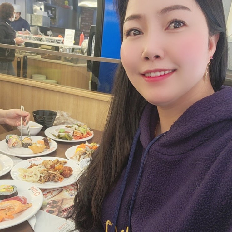  쿠우쿠우 안산점 초밥 뷔페