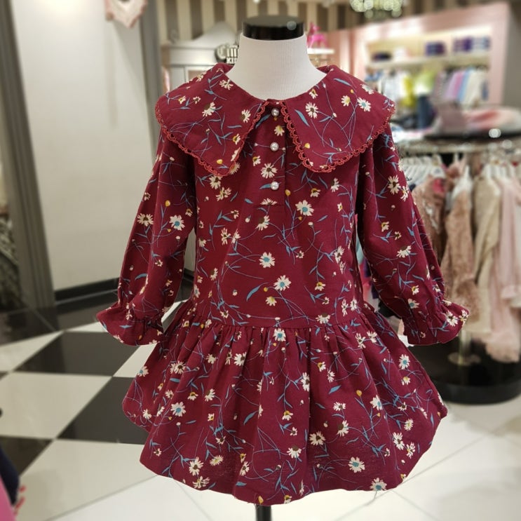인기있는 #쁘띠앙팡 #뉴코아강남 #카라가돋보이는 원피스!!나는야 빈티원피스 추천해요 인기있는 #쁘띠앙팡 #뉴코아강남 #카라가돋보이는 원피스!!나는야 빈티원피스 추천해요