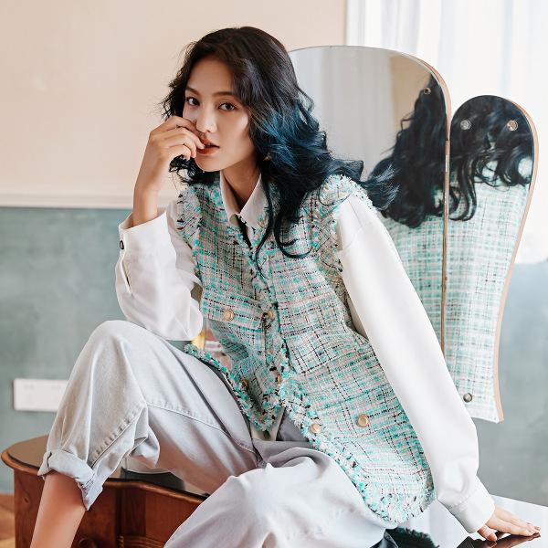 후기가 정말 좋은 봄 금장단추 캐주얼 오버핏 보이핏 트위드 조끼 베스트 좋아요 후기가 정말 좋은 봄 금장단추 캐주얼 오버핏 보이핏 트위드 조끼 베스트 좋아요