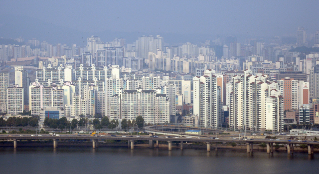  전월세 상한제 l 전월세 5% 상한제 발의한 의원, 본인 집은 9%올렸다