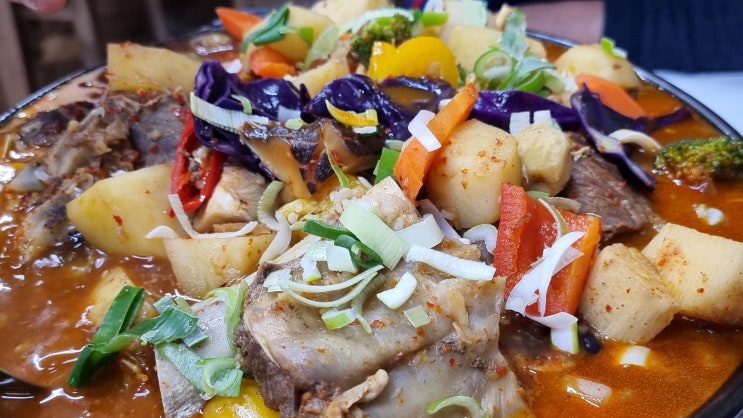  싸고 푸짐한 소갈비찜이 일품인 속초 하도문 고향집