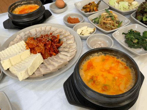  맛도 벚꽃뷰도 최고인 태화강순두부:D