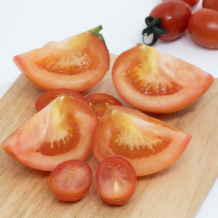 잘팔리는 매치파머스 맛있는 제철 스테비아 토마토 샤인 방울 토망고 완숙 찰 토망토 꿀 설탕 달짝이 단 천연당분, 1kg 좋아요 잘팔리는 매치파머스 맛있는 제철 스테비아 토마토 샤인 방울 토망고 완숙 찰 토망토 꿀 설탕 달짝이 단 천연당분, 1kg 좋아요