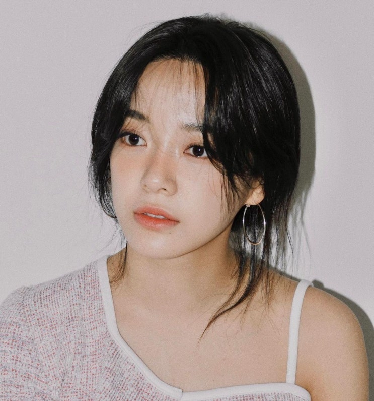  인스타 폭풍 업로드 중인 김세정 사진 모음