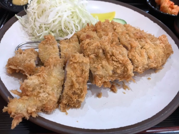 [1년 전 오늘] 혼밥도 편안한 가성비 좋은 신부동 맛집 허수아비돈까스 / 천안식후감