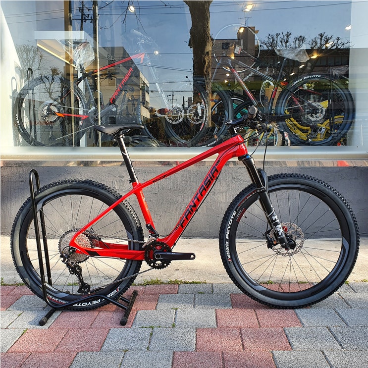 2021년 엘파마 판타시아 S7 8500 카본 XT 12단 24단 MTB 시마노 셀레 환타시아 폭스 입문용 중급 출퇴근 가성비 자전거 추천 2021년 엘파마 판타시아 S7 8500 카본 XT 12단 24단 MTB 시마노 셀레 환타시아 폭스 입문용 중급 출퇴근 가성비 자전거 추천