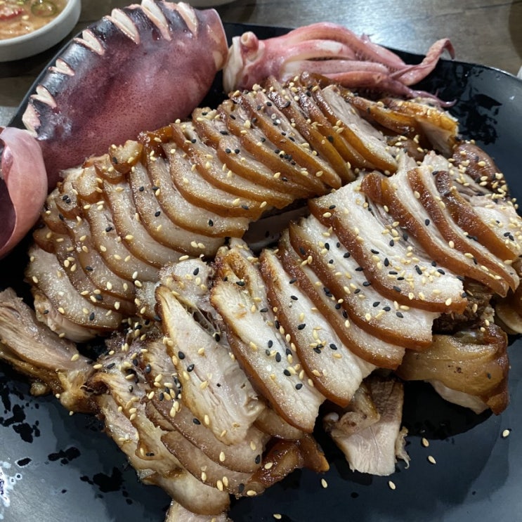  울산 맛집 울산 명촌 맛집/야식 1인자! 푸짐한 족발을 족과의동침 명촌점에서 즐겨보세요!