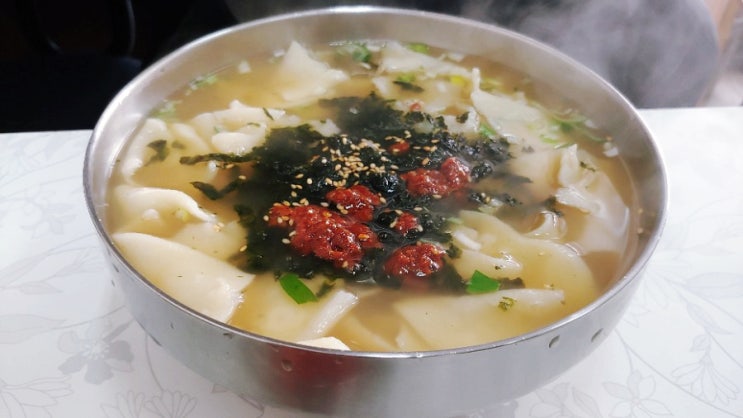  홍두깨 칼국수 일산 호수공원 맛집 비 오는 날 수제비 추천해요