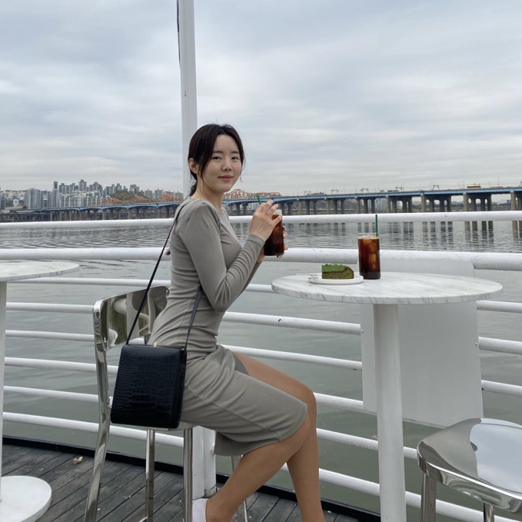  유니크한 뱀부 사각백 LTLM