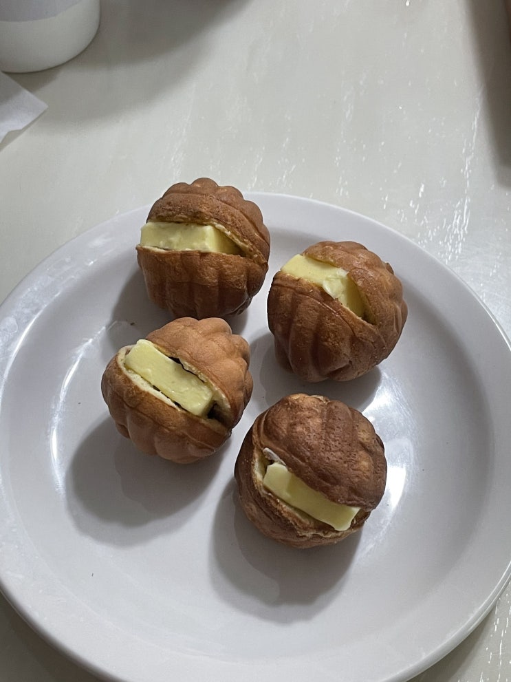  초지동 카페 복호두 앙버터 호두과자 맛있어요