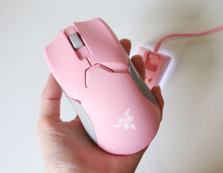  [마우스::한달사용리뷰]레이저 바이퍼 얼티메이트 핑크(RAZER Viper Ultimate Pink)