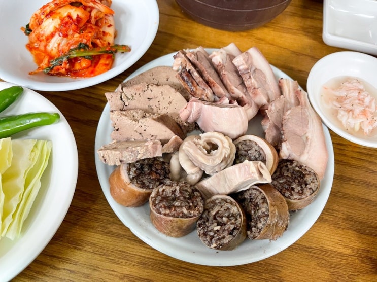  [노포 로드] ‘산수갑산’ 지로 힙지로 소울지로 순대 성지이자 맛집
