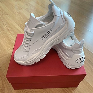 [ 발렌티노 검보이 여성 스니커즈 리뷰 가격 사이즈 (240,245,37) VALENTINO ]