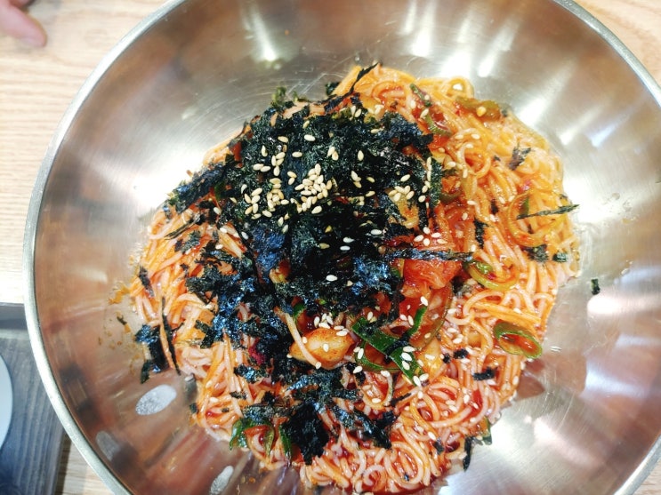 경복궁 체부동잔치집 잔치국수, 비빔국수, 들깨칼국수 먹은후기 경복궁 체부동잔치집 잔치국수, 비빔국수, 들깨칼국수 먹은후기