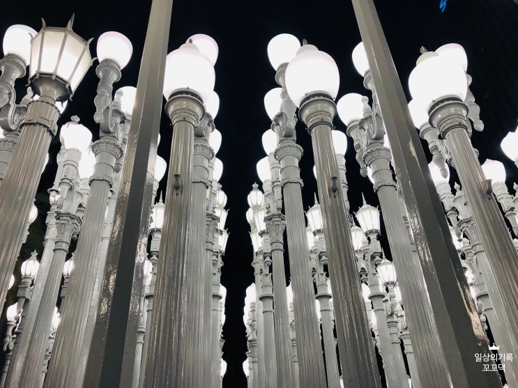  [2018.10] 미서부 신혼여행 - Day 9 LA 명소뽀개기 6 feat. LACMA Urban Light 라크마 어반라이트