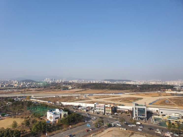  부동산 몰락하면 서울 외곽 9억 이하 아파트 더 위험하다