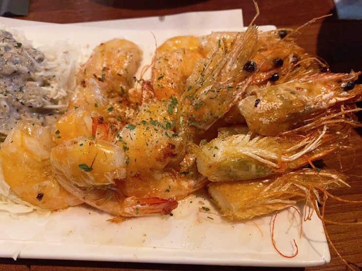  청주 용암동 술집 야한식당 용암 광장점 고소한 버터새우구이 최고