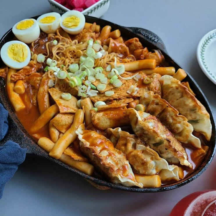 선호도 높은 장땡떡볶이-매운맛, 800g, 1팩 ···