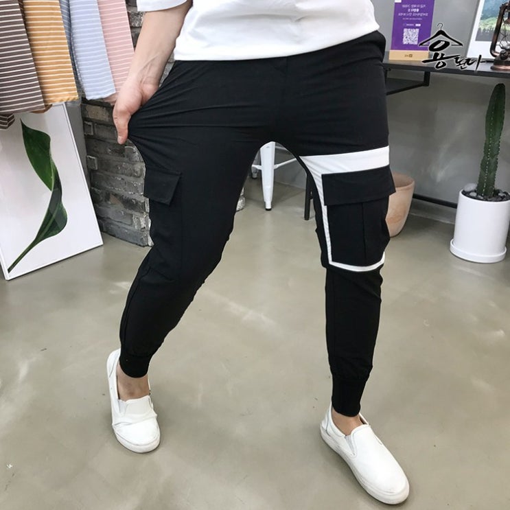구매평 좋은 용된다 남자 봄 가을 배색 포켓 밴딩 카고 조거바지 ··· 구매평 좋은 용된다 남자 봄 가을 배색 포켓 밴딩 카고 조거바지 ···