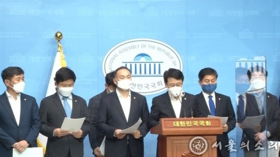 <b>오세훈</b> 당선을 필사적으로 저지하는 전 <b>서울</b>시장 <b>오세훈</b>