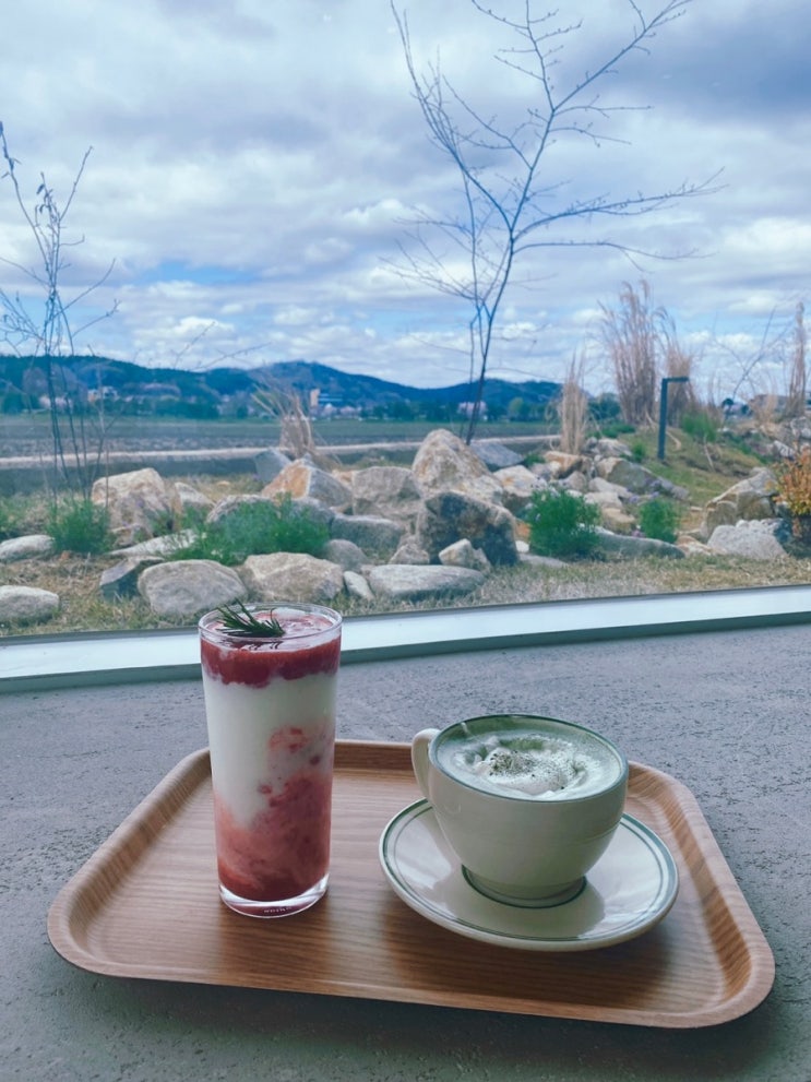  [노커베이커리] 충남 아산 신상 뷰맛집. feat 내돈대산