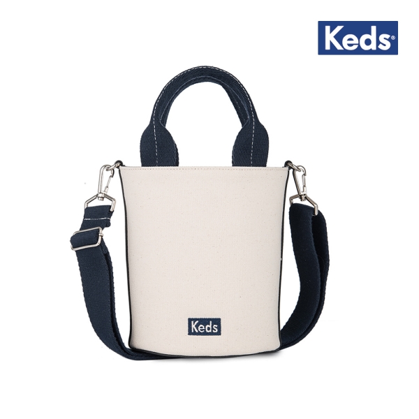 요즘 인기있는 케즈 케즈 STRING BUCKET BAG NAVY ··· 요즘 인기있는 케즈 케즈 STRING BUCKET BAG NAVY ···
