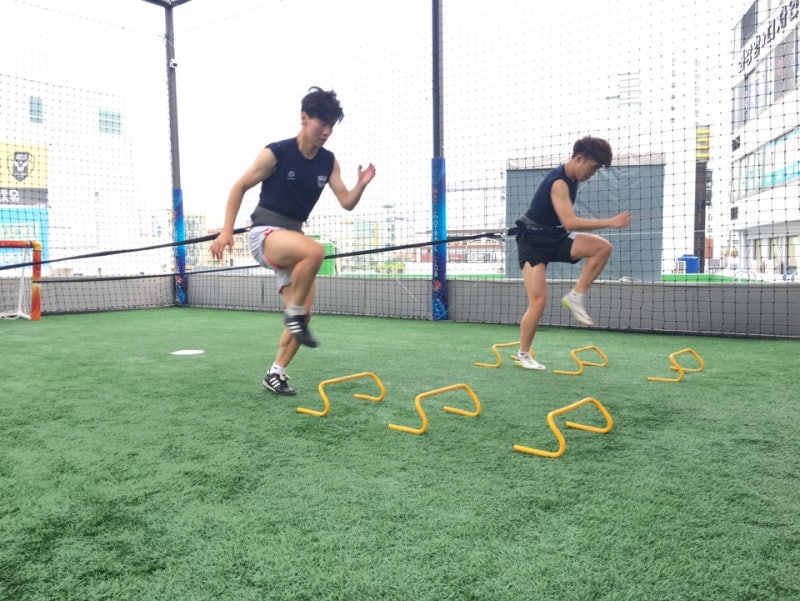 국가대표 축구레슨(부산축구레슨/김해축구레슨)