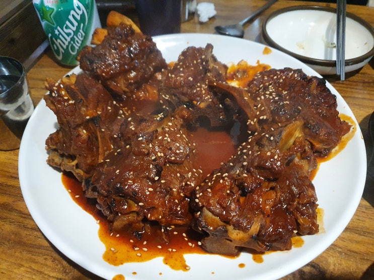  동대문 서울 뼈구이 매운족발 자꾸 생각나