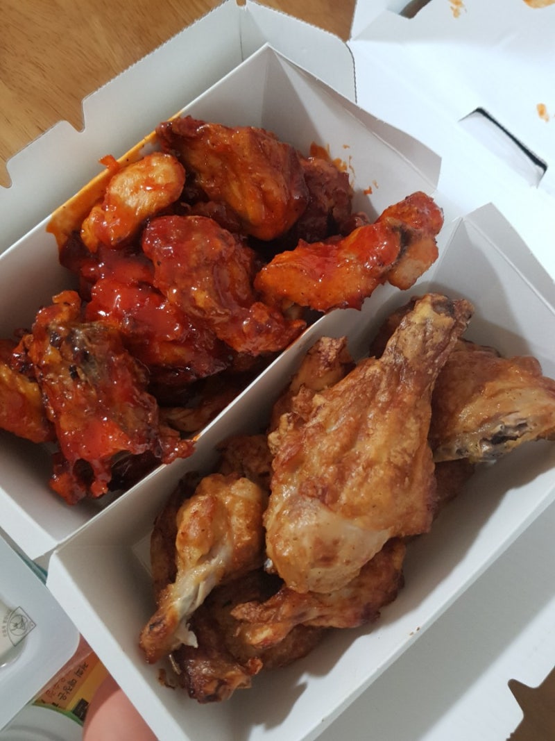 굽네치킨 양념 히어로 반반! 달콤촉촉바삭 맛있잖아! 무야호!