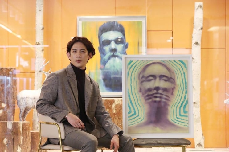  화가중에 전공자한테도 안까이는 연예인 박기웅