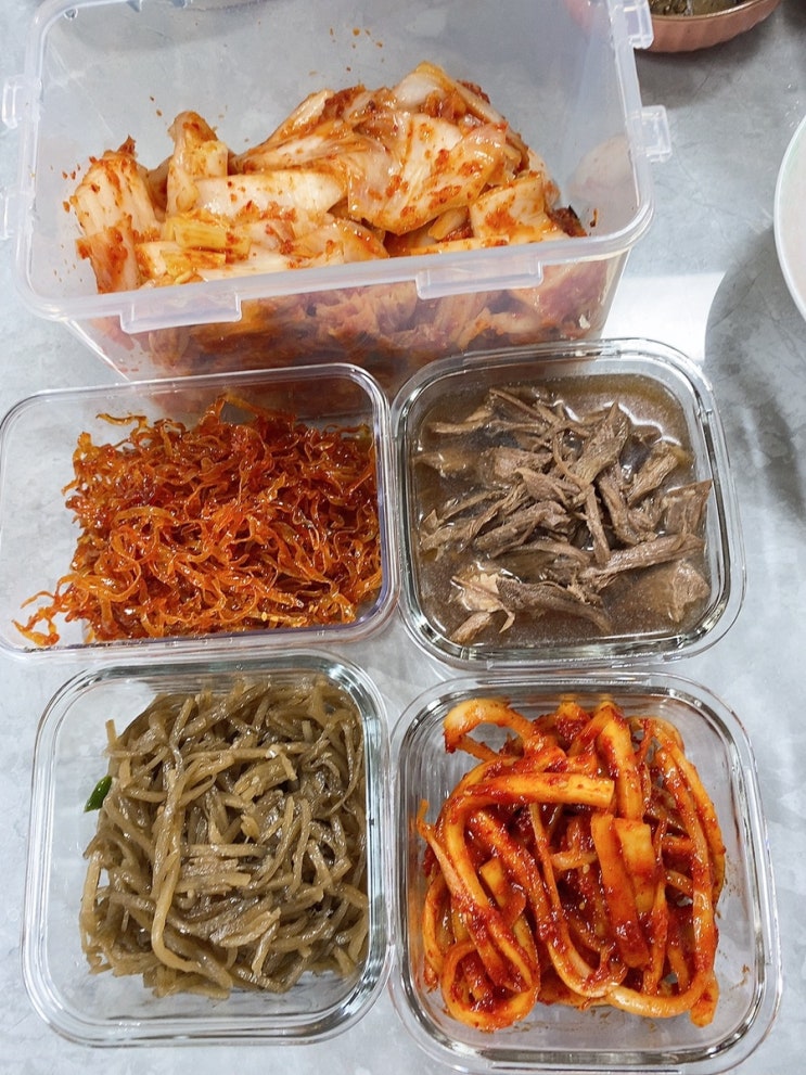  청주 금천동 반찬가게 오레시피 반찬들로 맛있는 한상 차렸어요~