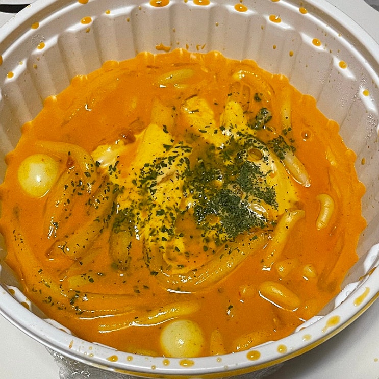  [방구석 맛집]떡순이의 인생 로제 떡볶이 :: 마담 순살 떡볶이