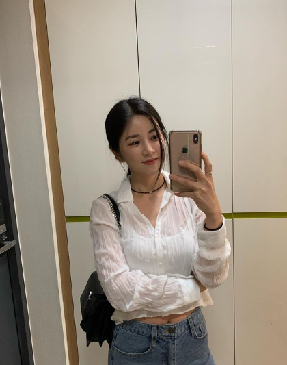에이핑크 박초롱, 미성년자 시절 음주 논란에 대해 사과! 학폭은 안했다고 주장! (전문) 에이핑크 박초롱, 미성년자 시절 음주 논란에 대해 사과! 학폭은 안했다고 주장! (전문)