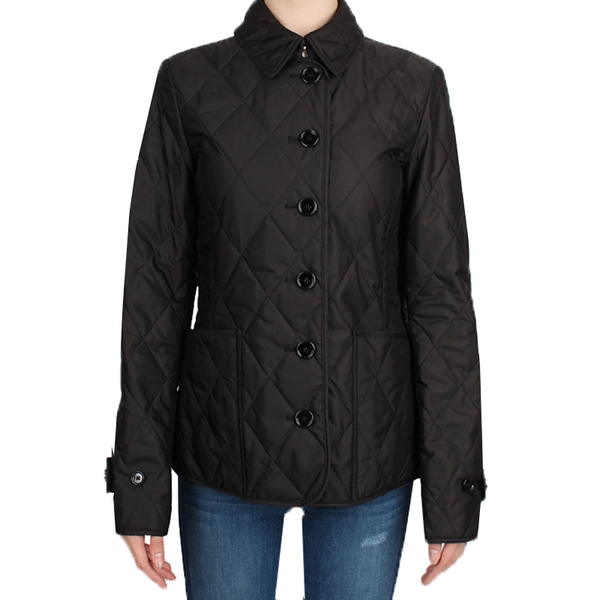 인기있는 버버리 20FW FERNLEIGH 퀼팅 자켓 (여성/블랙) 8023320 A1189 ··· 인기있는 버버리 20FW FERNLEIGH 퀼팅 자켓 (여성/블랙) 8023320 A1189 ···