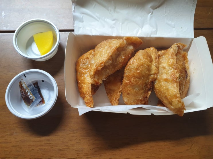  [천안] 군만두 맛있어요~ 성거읍 맛집 안순영만두 포장/메뉴추천/메뉴판/가격/주차/맛/솔직후기 (군만두 7개 1박스 6,000원)