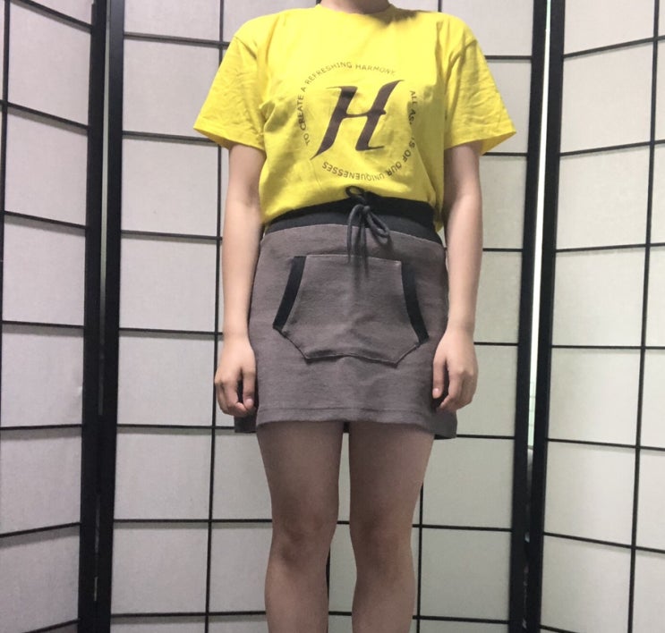  스컬프터 트레이닝 치마 데일리룩 코디