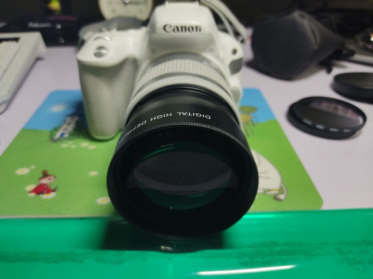  캐논 EOS 200D 완전초보의 기계부심ㅋ 1200원짜리  UV렌즈?