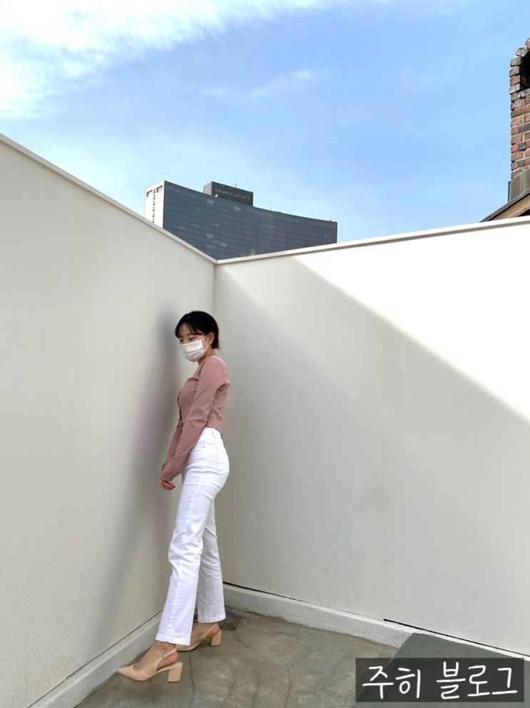  [4월 첫째 주 일상/The First Week of Apr.] (KOR/ENG) - 교대이층집, 한남동, 콘하스, 파이프그라운드, 바우슈텔러(한남동 펍Pub), 스떼이크300블랙