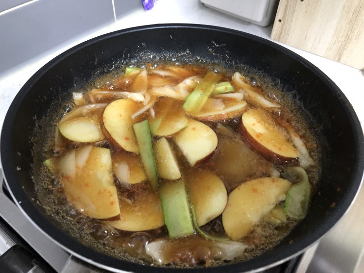  집에서 만든 탕수육 떡볶이 매운 떡볶이 만들어봤어요