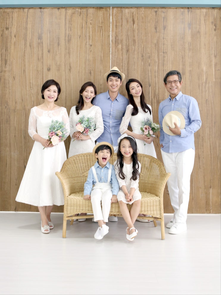  [가족사진, 리마인드웨딩사진 패키지]60% 즉시할인쿠폰! 제주시 이도동!